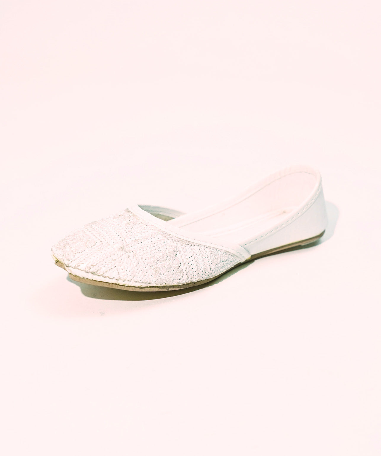 Sunehri Khussa - White