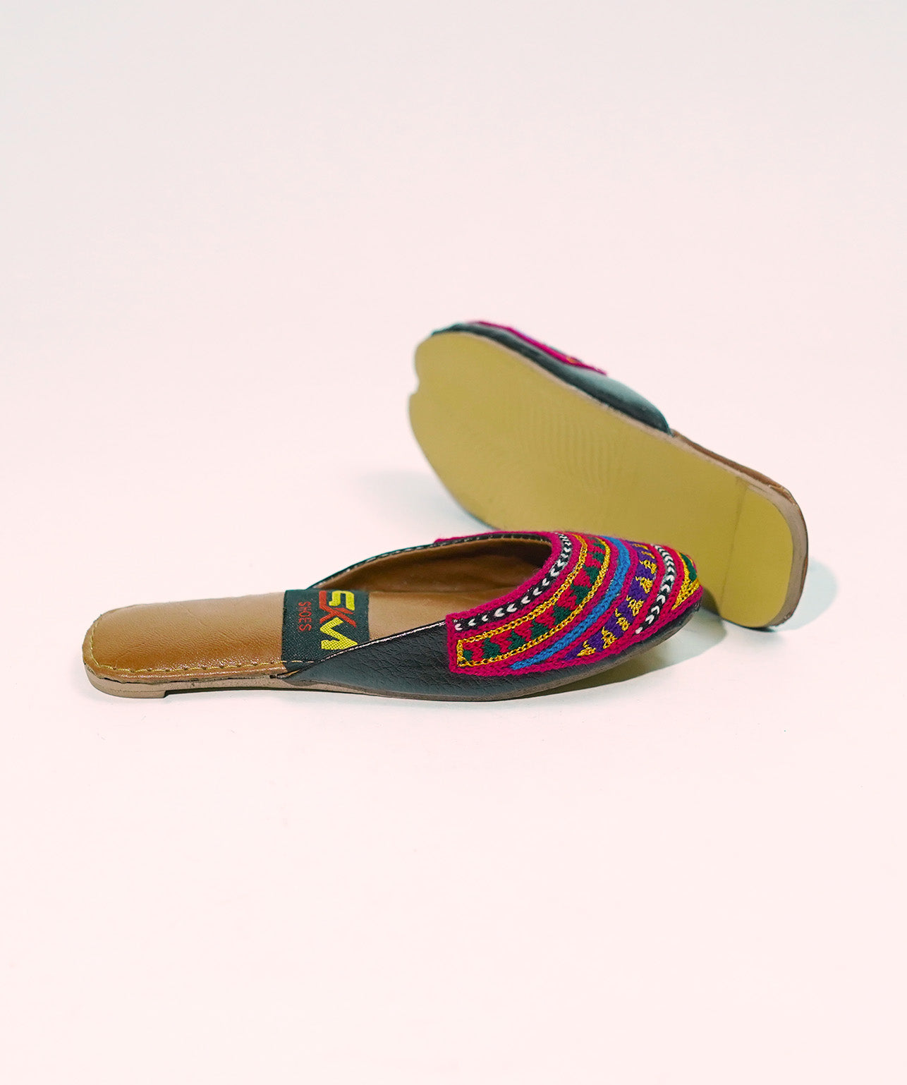 Fairoz Khussa - Srtip