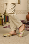 Fairoz Khussa Shiney - Standing