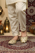 Sunehri Khussa Flower Beige - Standing